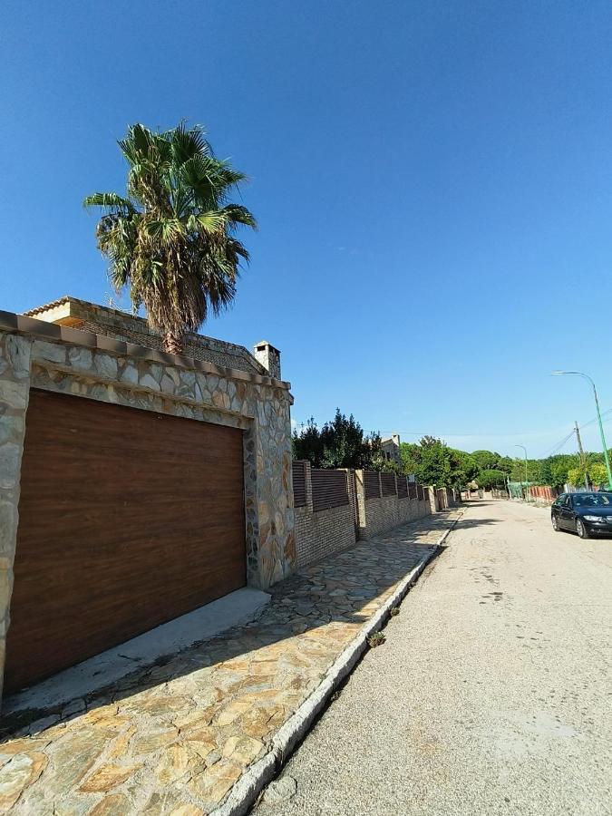 Casa Grande Del Pinar * Almorox