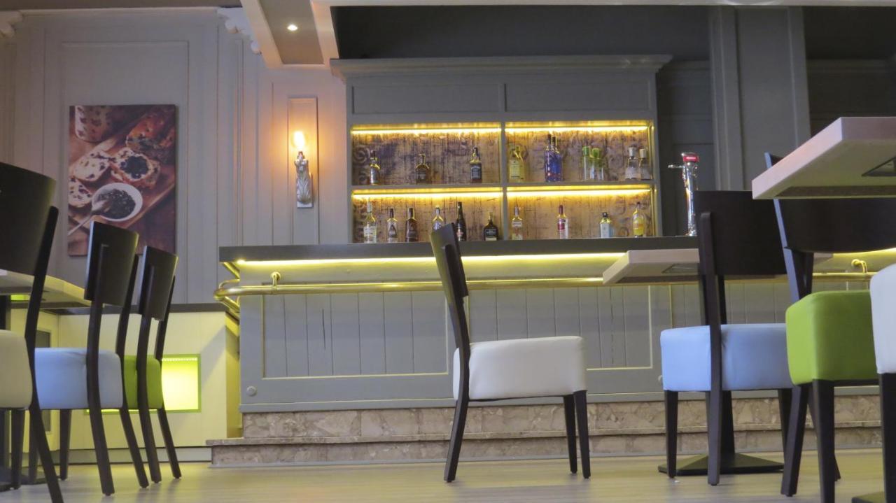 Hotel Palacio Valderrabanos 4*