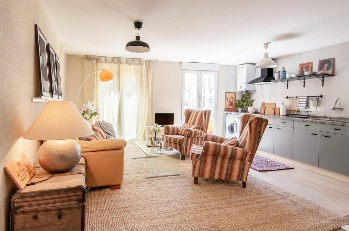 Apartamento 1880 Haros Old Town House *