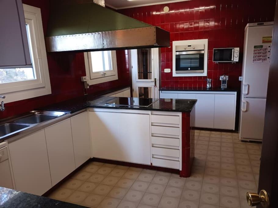 Fantastico Chalet Para Familias Y Grupos Сasa de vacaciones Sant Juliá de Vilatorta