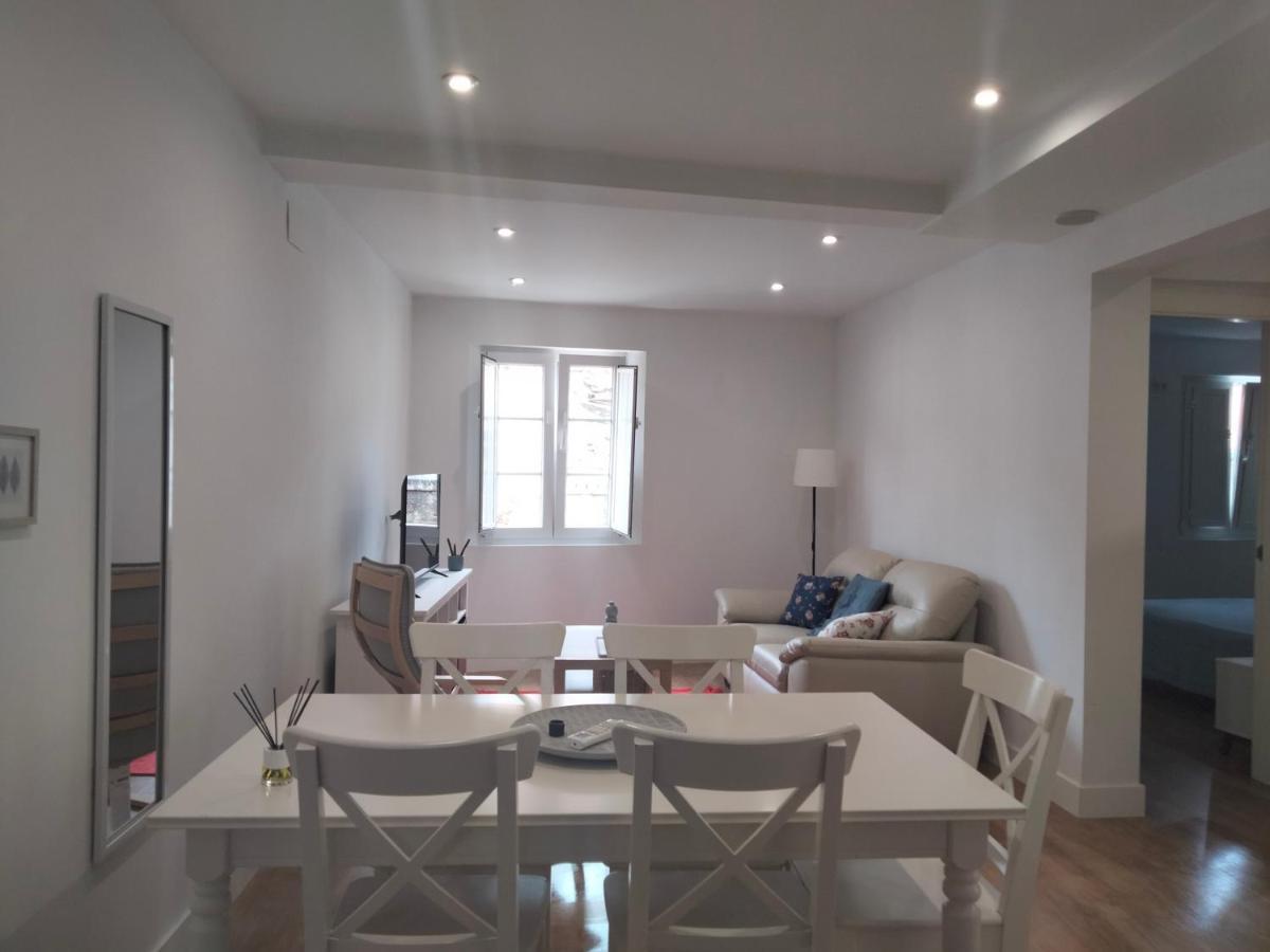 Cómodo Apartamento En Zona Antigua * Pontevedra