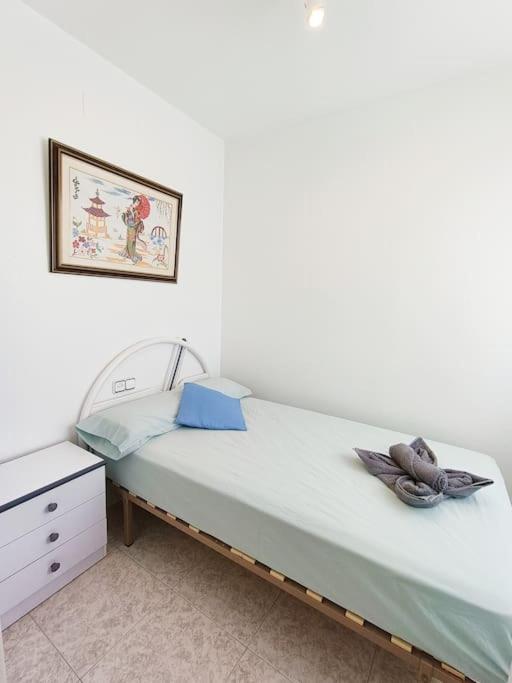 Sunny House With Communal Pool And Garden Holiday home Torrevieja
