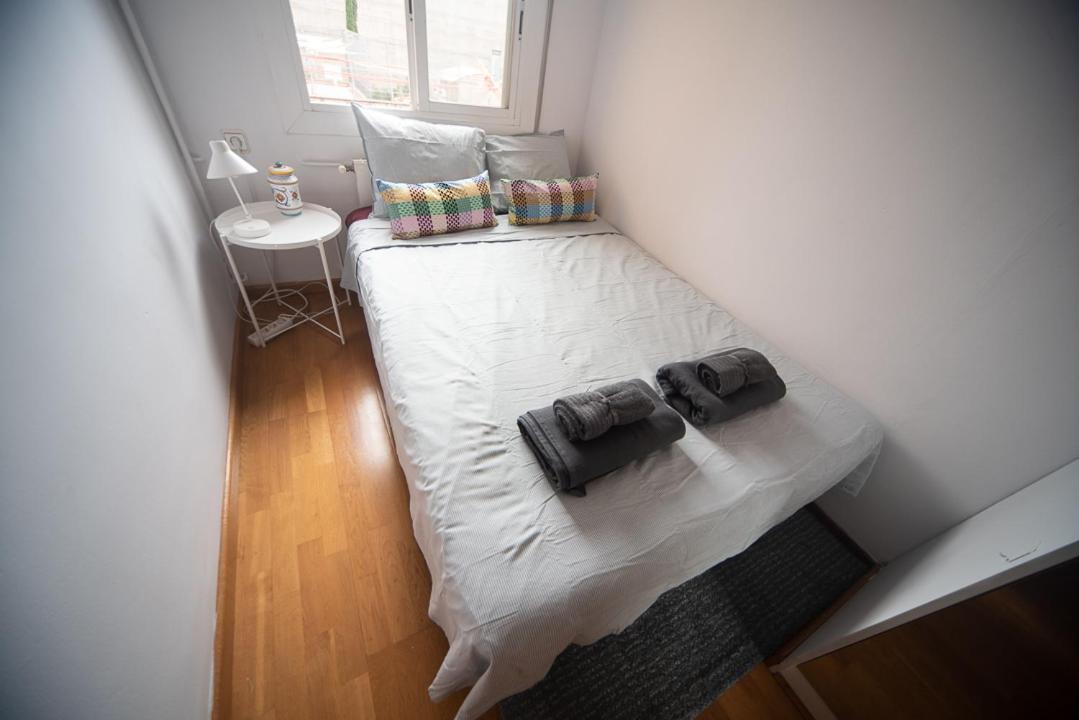 Hostel Traditional In Eixample *