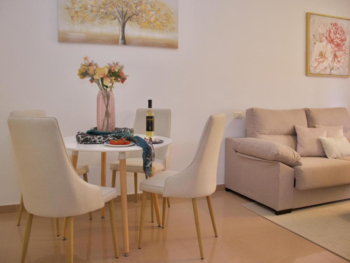 Apartment Duque Beachside Elegance *