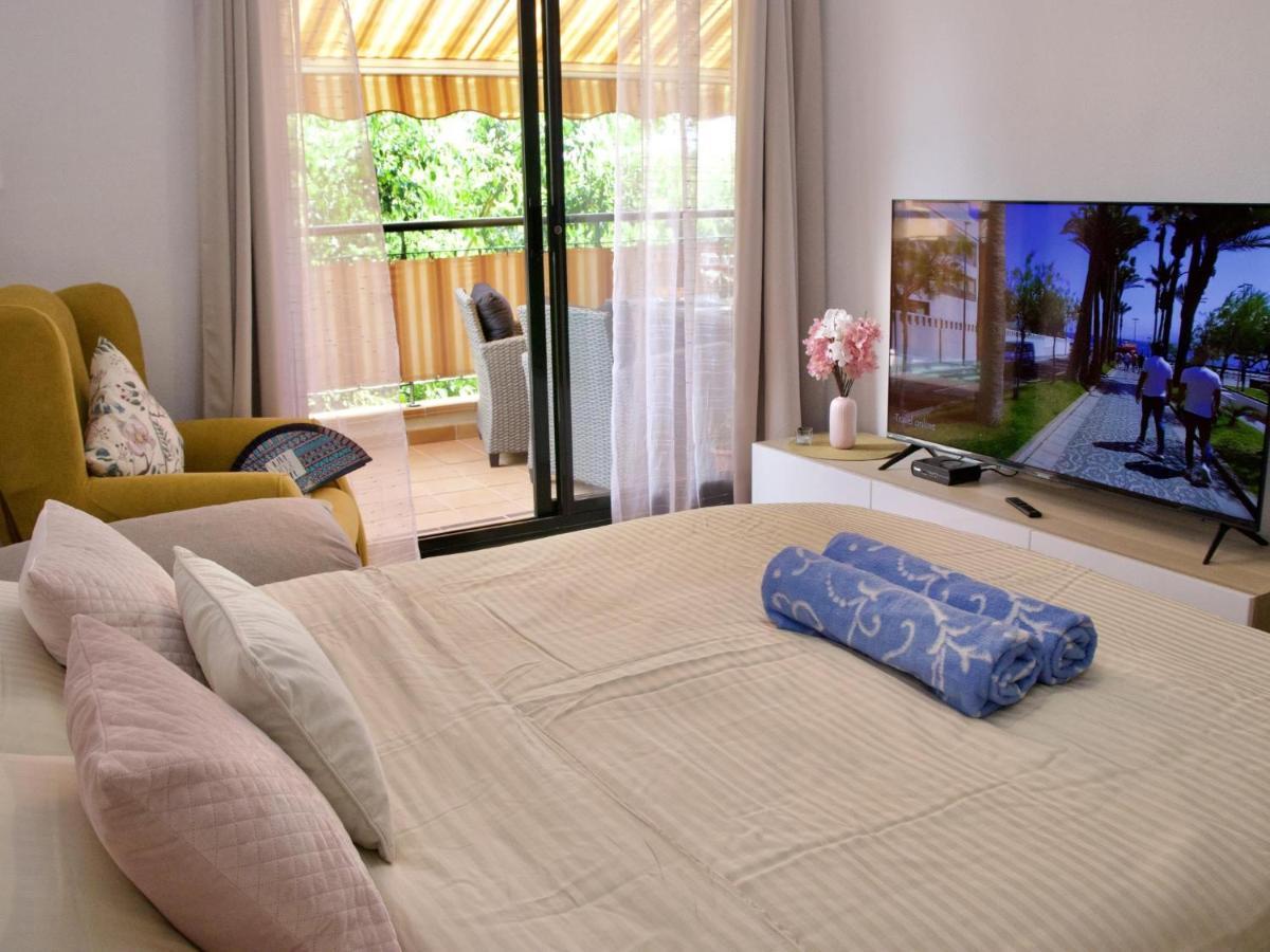 Apartment Duque Beachside Elegance