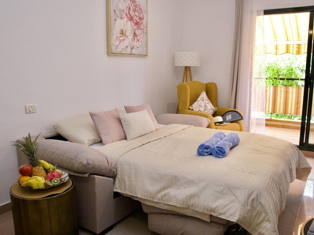 Duque Beachside Elegance Apartment *