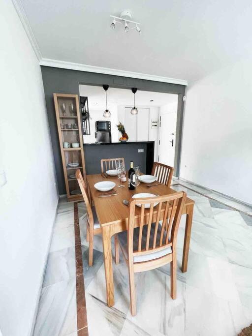 2br, 1bth Flat Near Puerto Banus Apartamento *