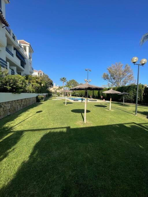 2br, 1bth Flat Near Puerto Banus Apartamento