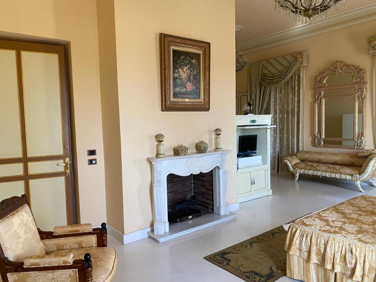 Villa El Maestre *