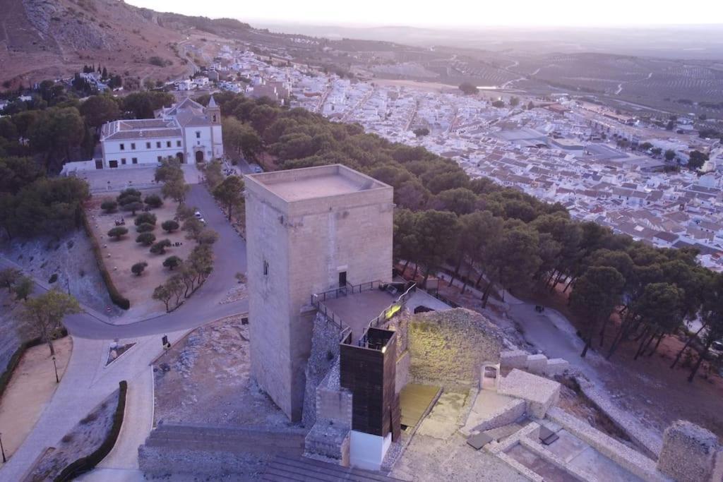 A Hidden Gem In Estepa. With Dip Pool, Wifi, Bbq! Holiday home *