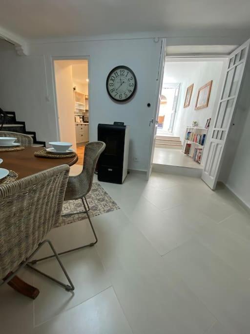 Holiday home A Hidden Gem In Estepa. With Dip Pool, Wifi, Bbq! Estepa
