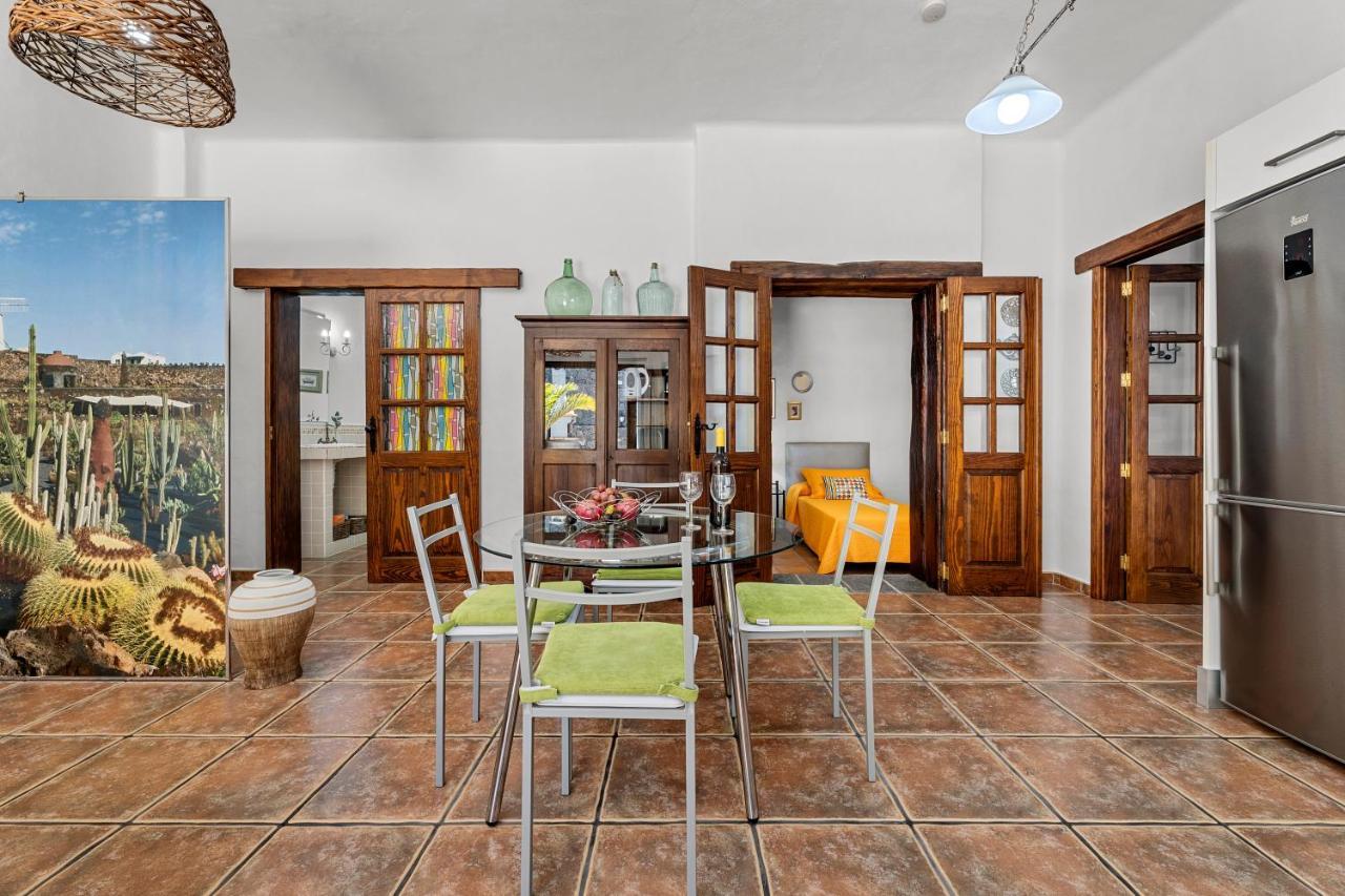 Apartamento Rural Roferos Guatiza
