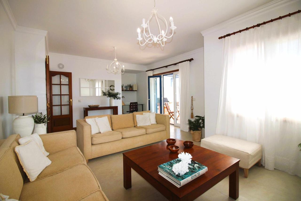 Casa Bahia De Naos Con Vistas Al Mar Holiday home *