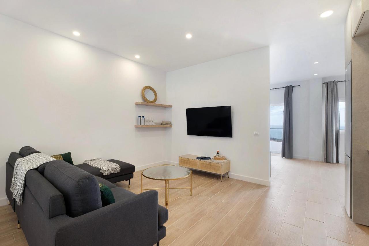 La Laguna Apartment *
