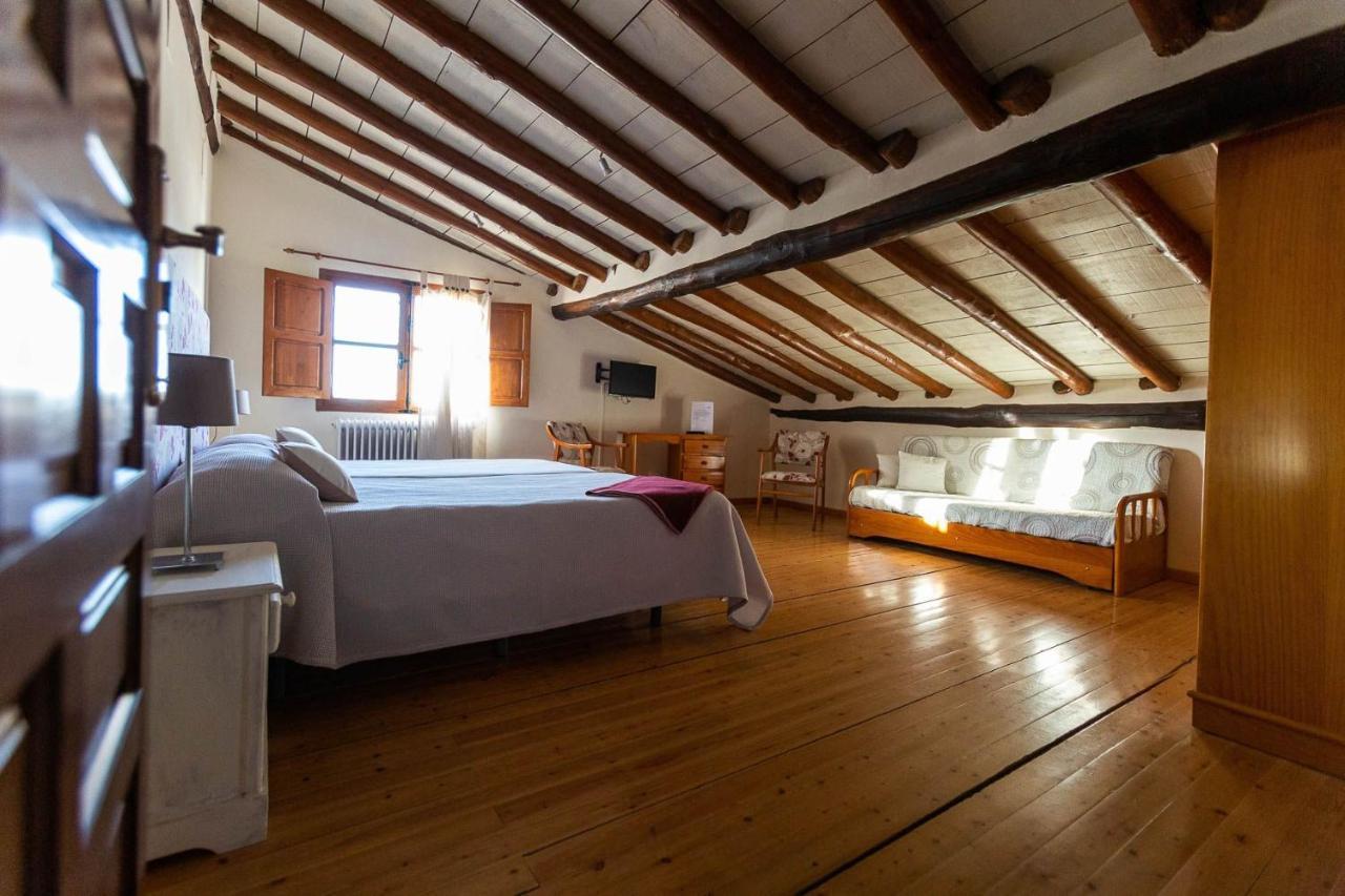 Hotel El Jardin Del Laurel 4*