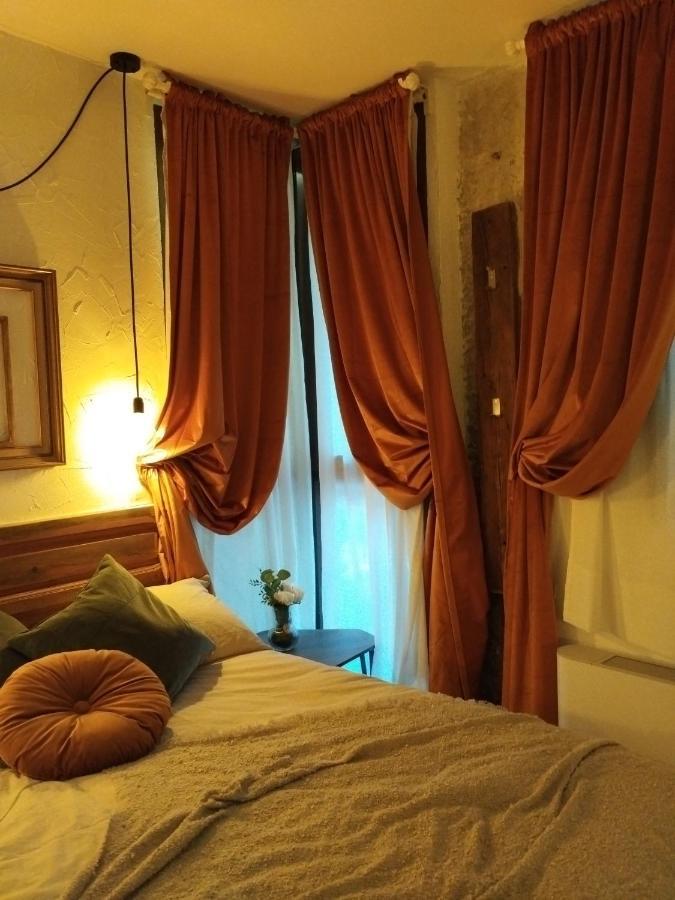 Arte I Espacio Inn *