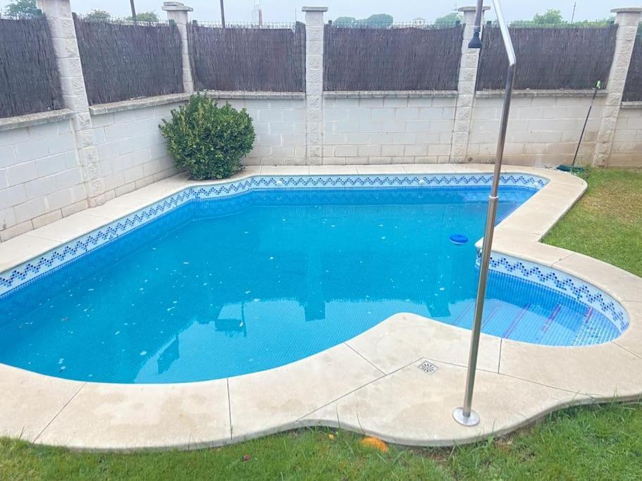 Las - Chalet Y Piscina A 10'de Sevilla * Umbrete