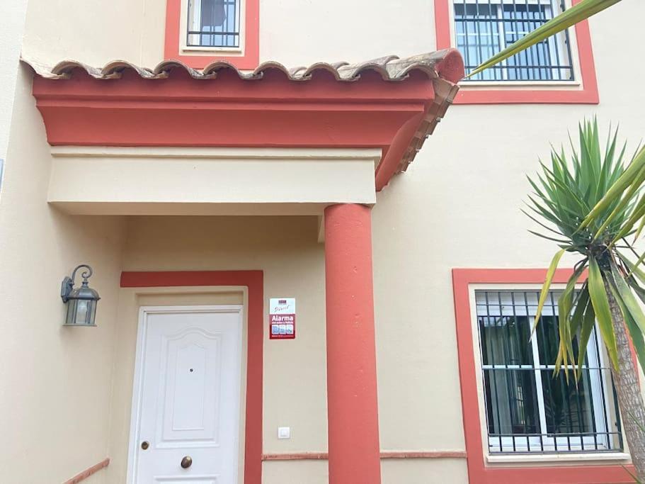 Las - Chalet Y Piscina A 10'de Sevilla