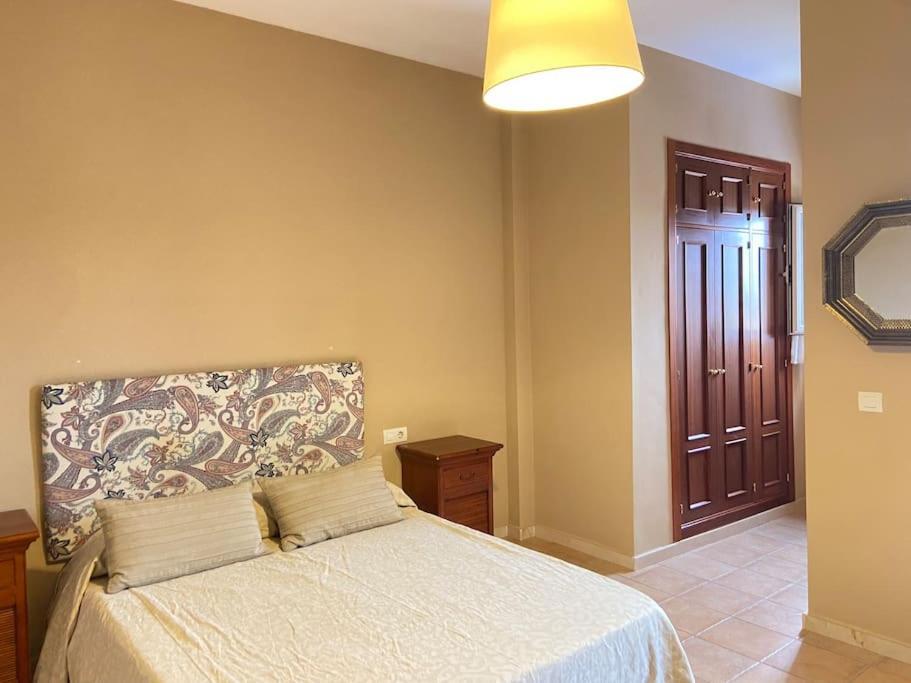 Сasa de vacaciones Las - Chalet Y Piscina A 10'de Sevilla *