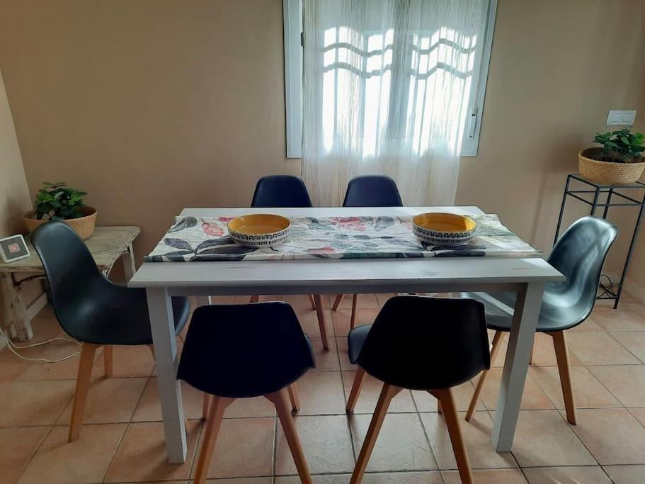 Holiday home Las - Chalet Y Piscina A 10'de Sevilla Umbrete