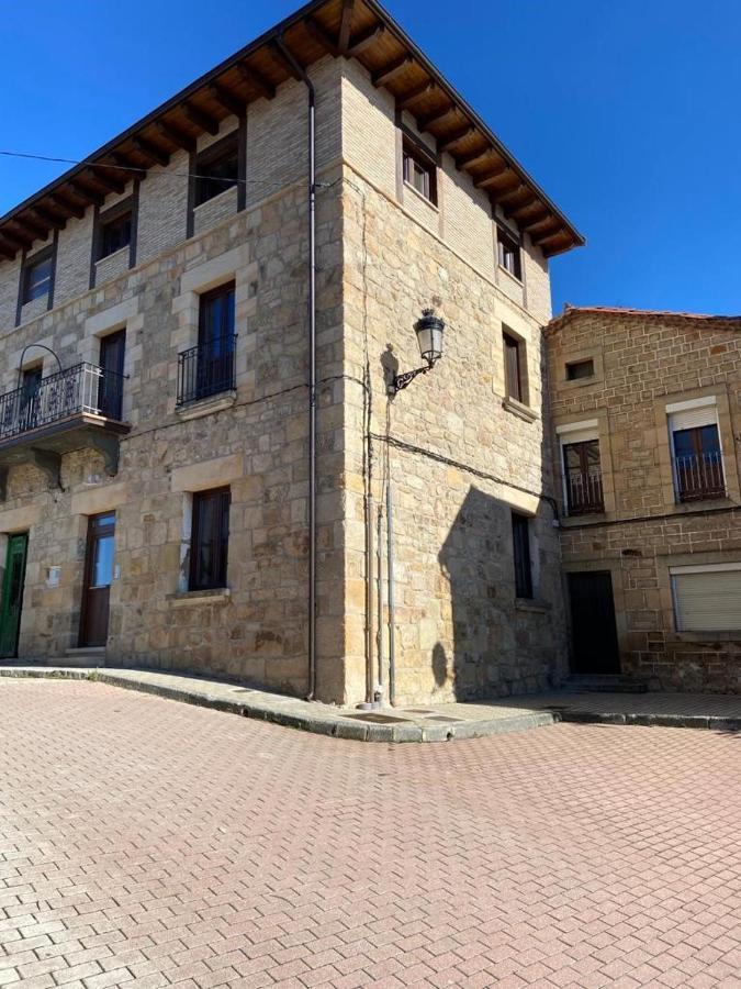 Rurales La Plaza 2 Apartment *