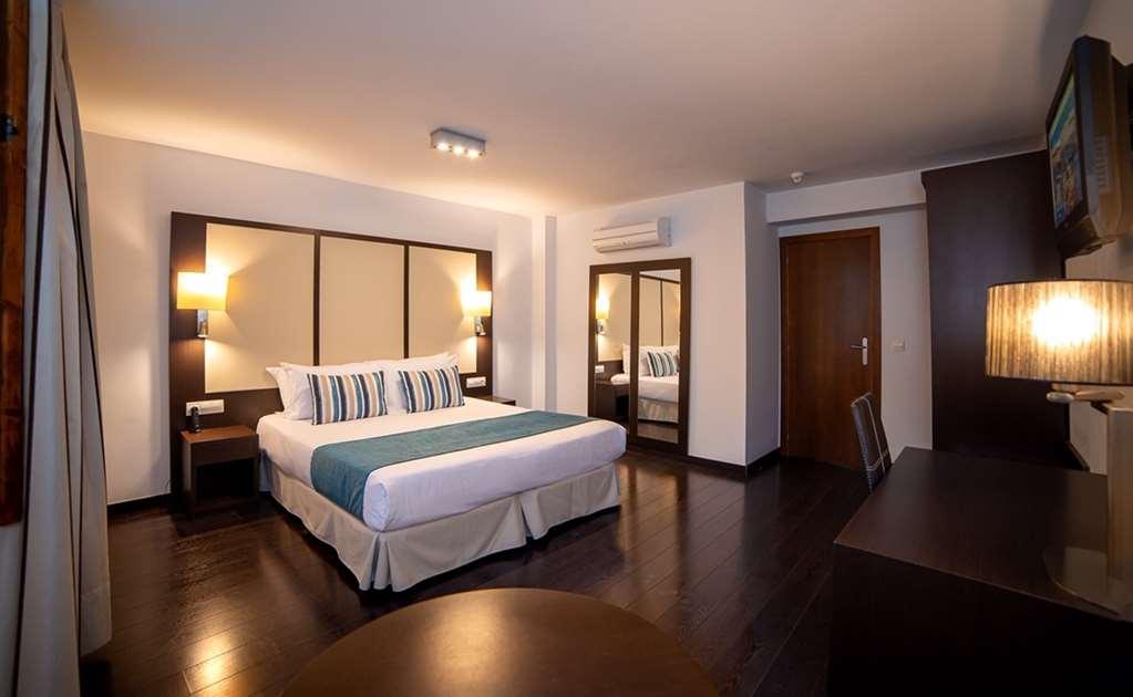Apartment Occidental Pueblo Acantilado