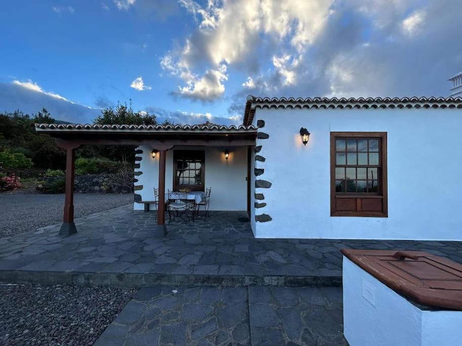 Preciosa Casa Canaria Vista Mar Y Montana El Encanto De Lita