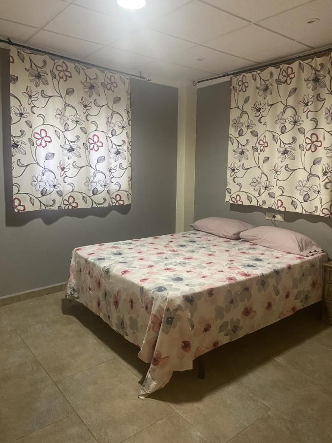 Guest house El Rincon De Cortes *