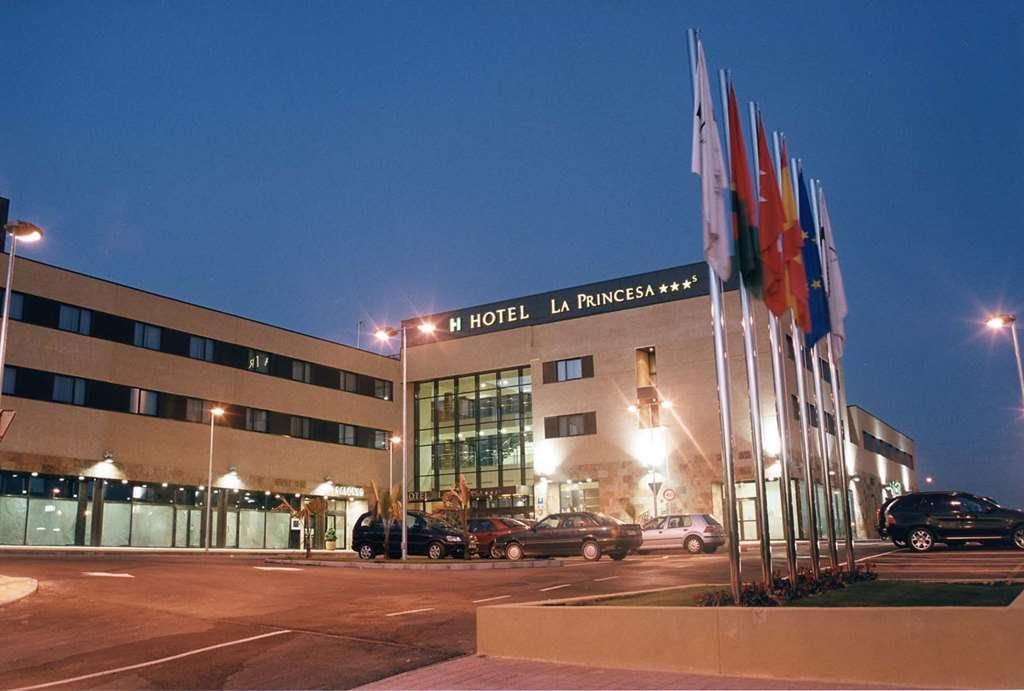Hotel Checkin La Princesa 3*