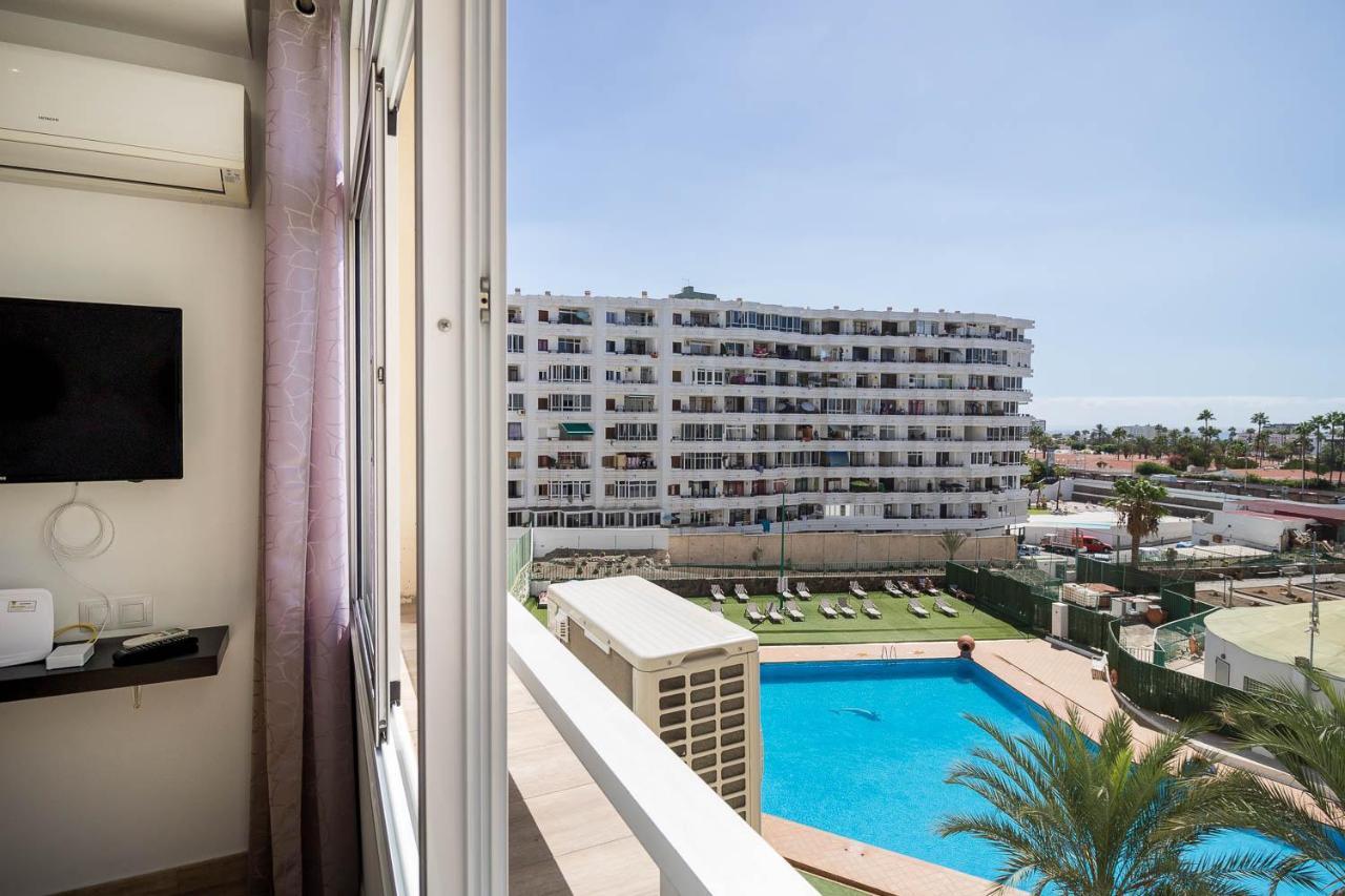 Apartment Isadora: Vista Piscina Playa del Ingles (Gran Canaria)