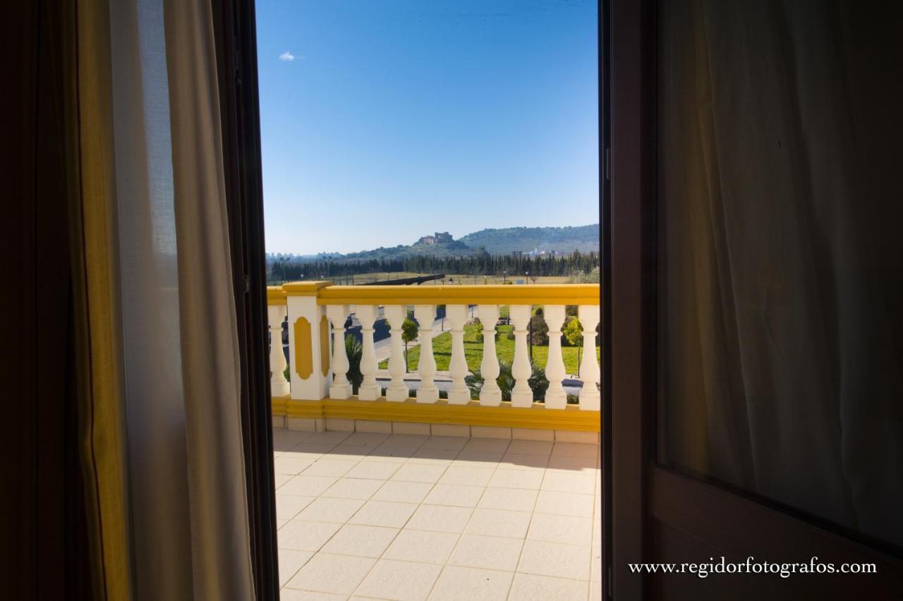 Hospedium Cortijo Santa Cruz Hotel