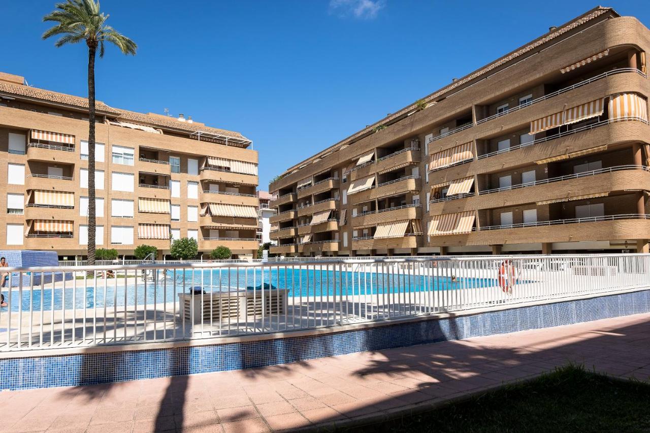 Paradise Flat In Centre W/ Large Pool *