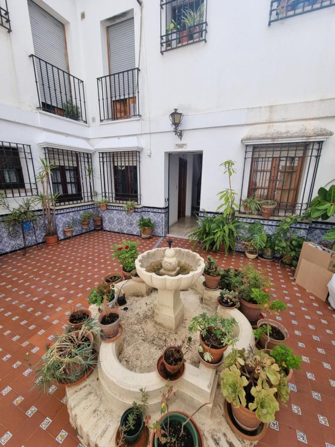 En El Patio De La Juderia * Cordoba