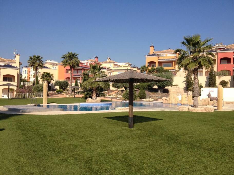 Golf, Playa & Piscina Apartamento