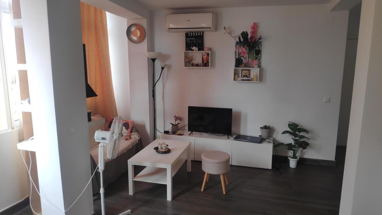 Anna's Habitación en casa particular Alicante