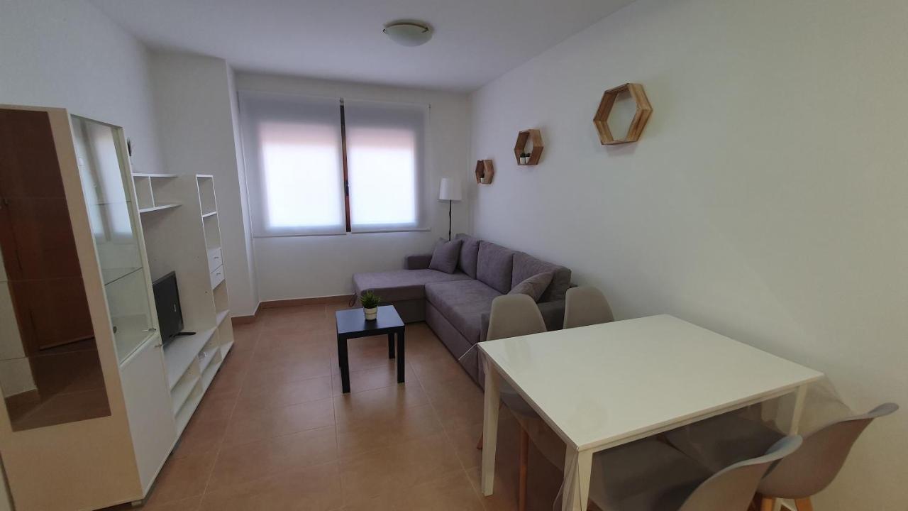 La Yecla Apartment *