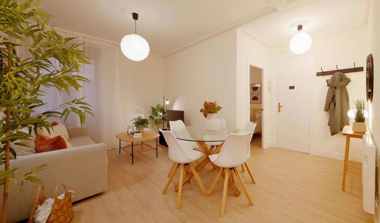 Emilio Tuya 60 Apartamento Gijón