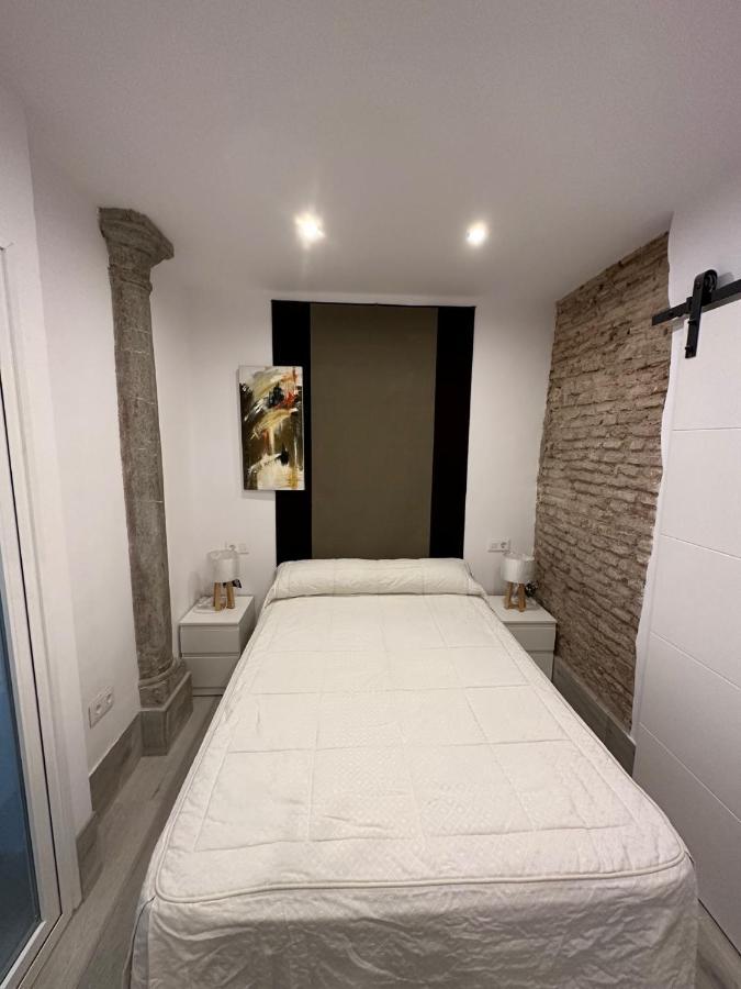 Apartamento Bi-apartamento Bonito Y Coqueto Junto Corte Ingles Centro