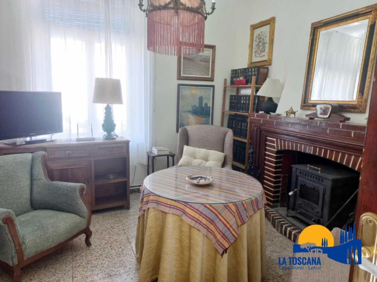 Country house La Toscana De Letur