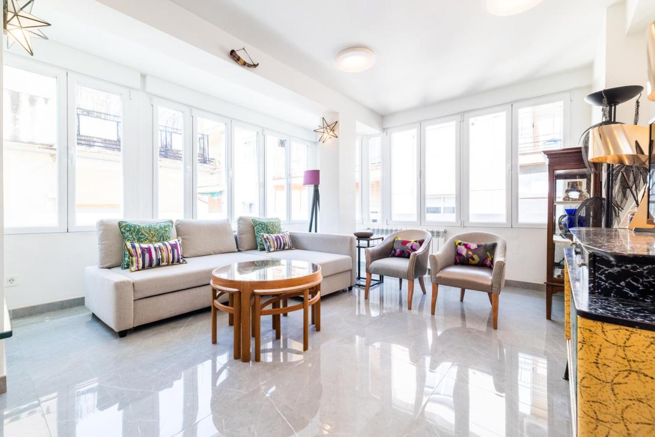 Elegante Y Centrico Alojamiento En Apartamento Granada