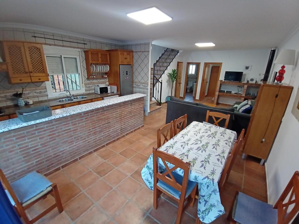 Casa Familiar 150 Metros De La Playa El Palmar *