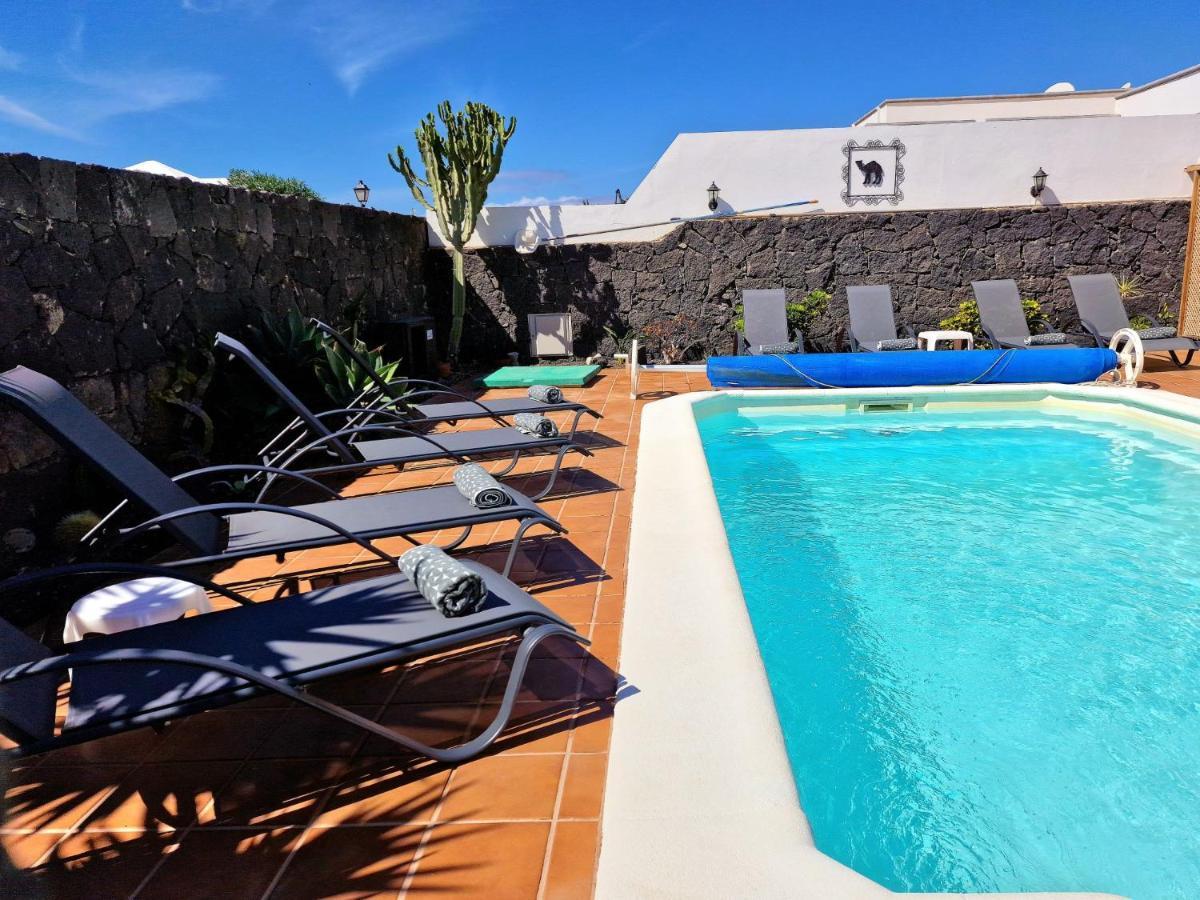 Lagarto Heated Pool Aircon Playa Blanca *