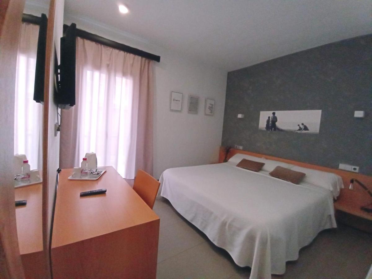 Hotel Alboran 2*