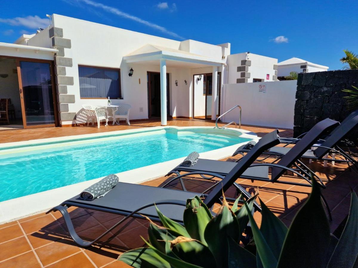 Lagarto Heated Pool Aircon Playa Blanca Villa *