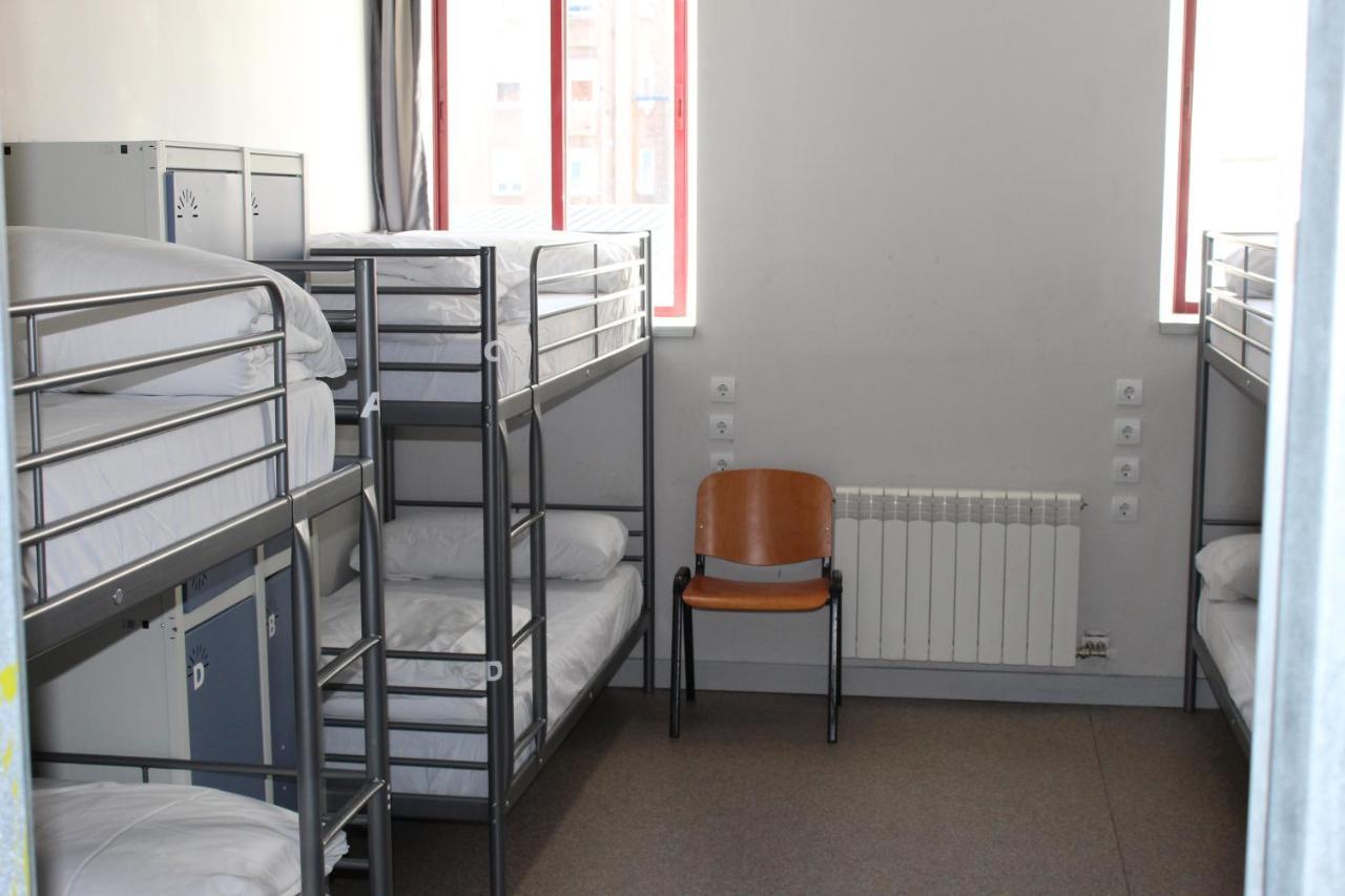 Mola! Hostal *