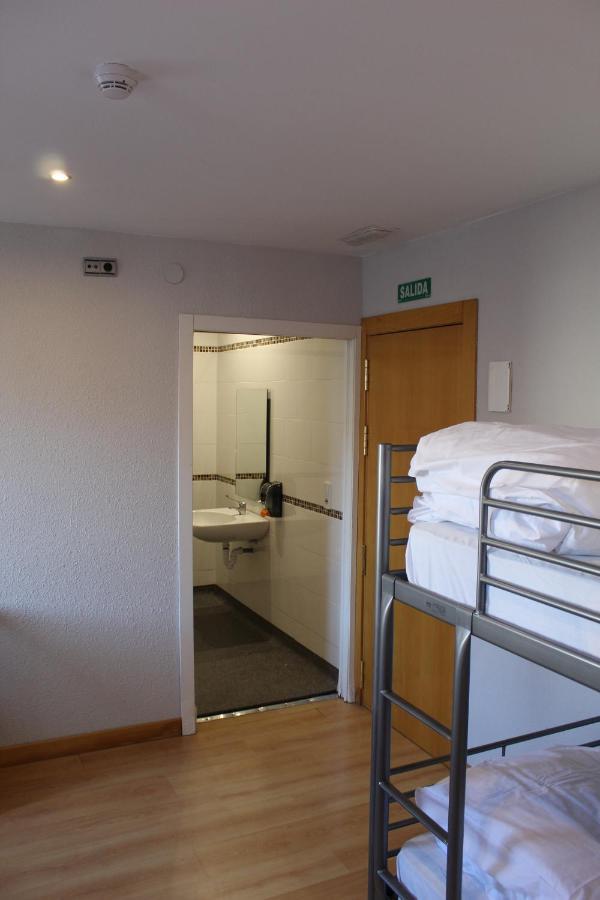 Mola! Hostal