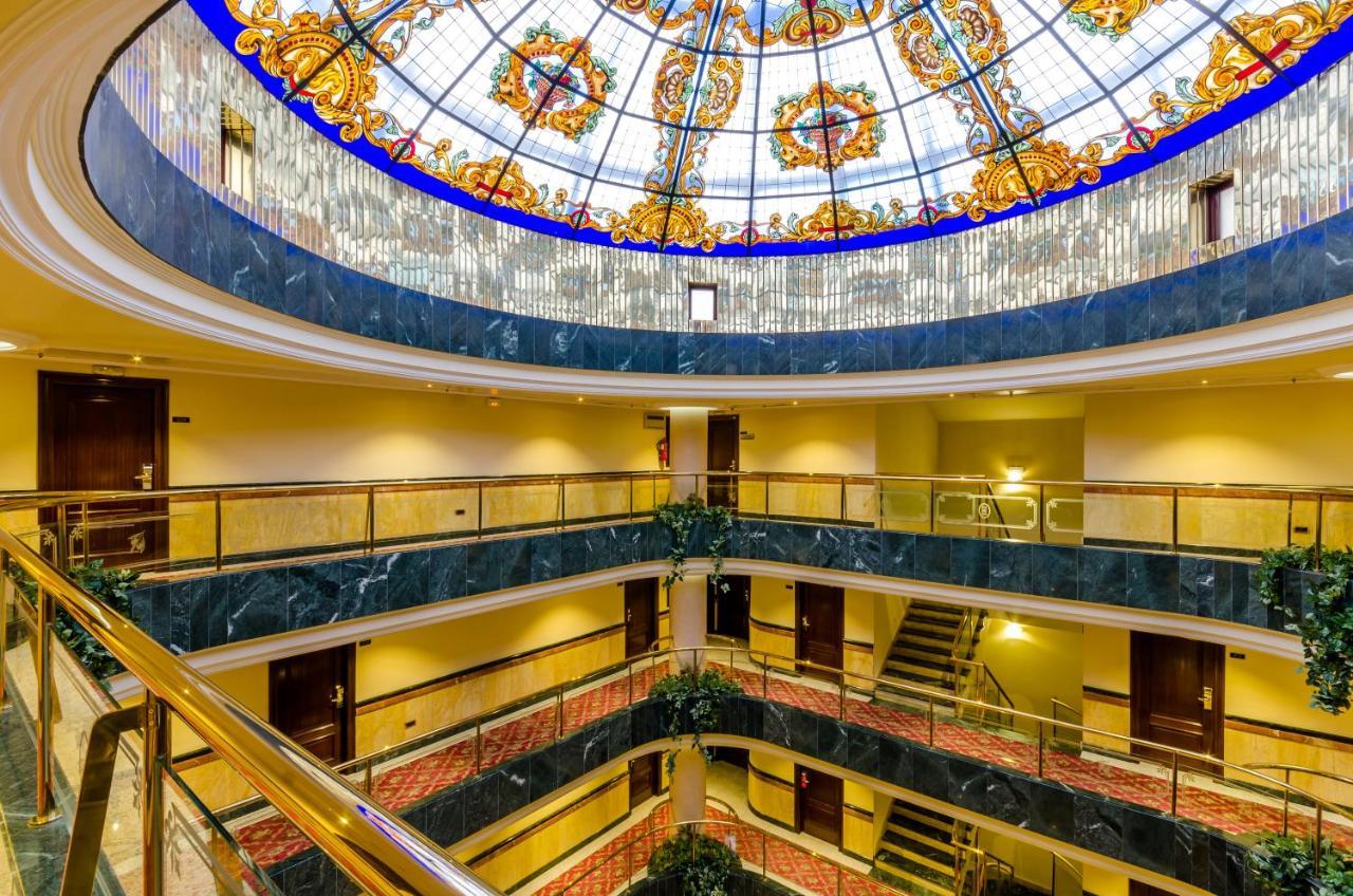 Hotel Infanta Cristina 4*