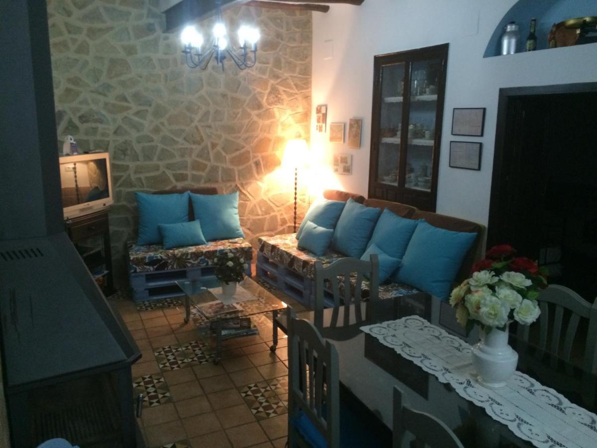 La Casa De Maita Encinas Reales