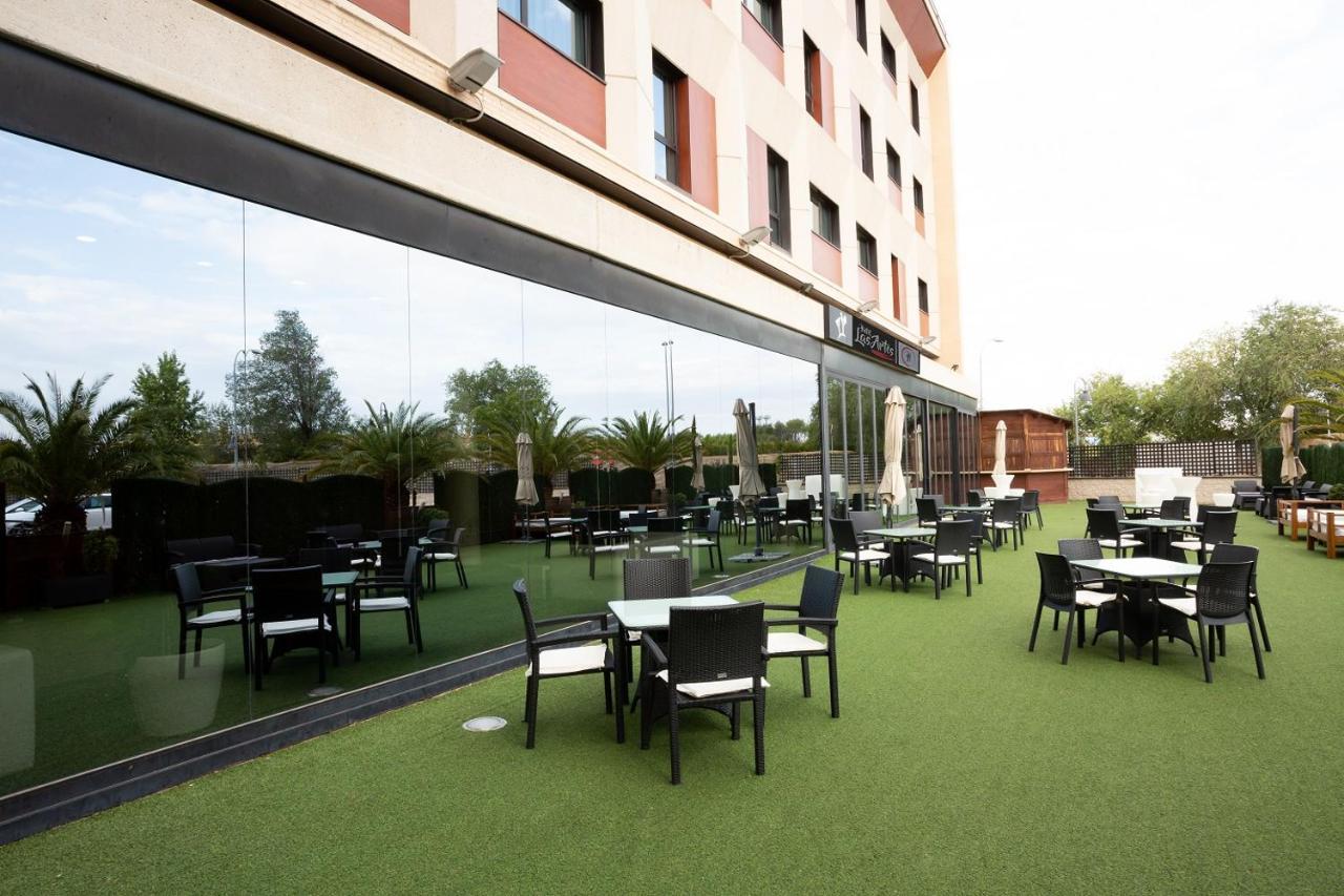 Hotel Artes Pinto