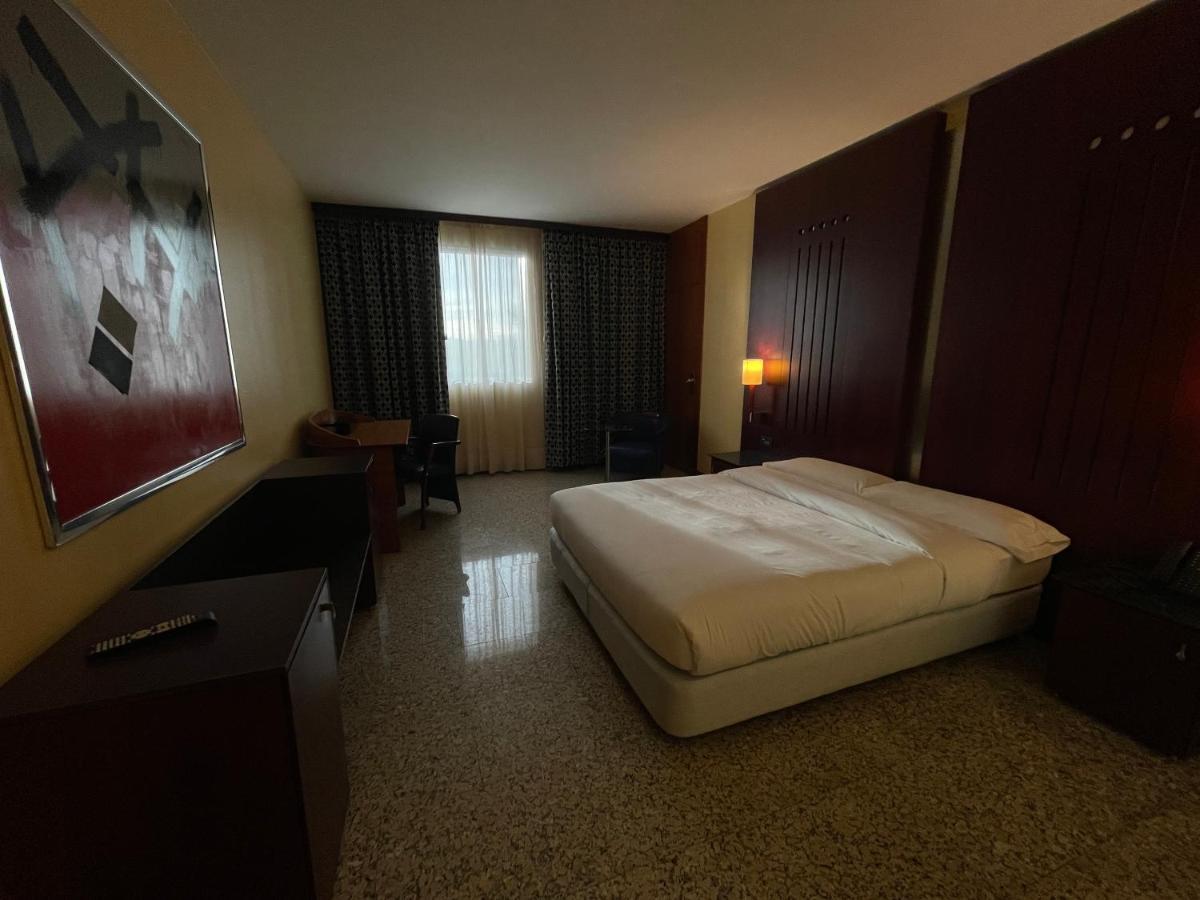 Jardines De Amaltea 4*